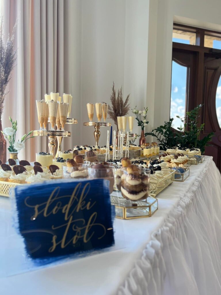 SZKOLENIA I KONFERENCJE